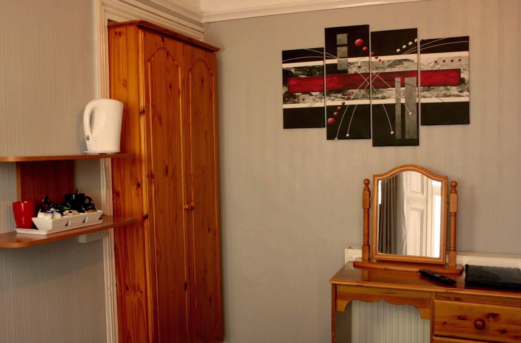 Devon View Guesthouse Swansea Extérieur photo